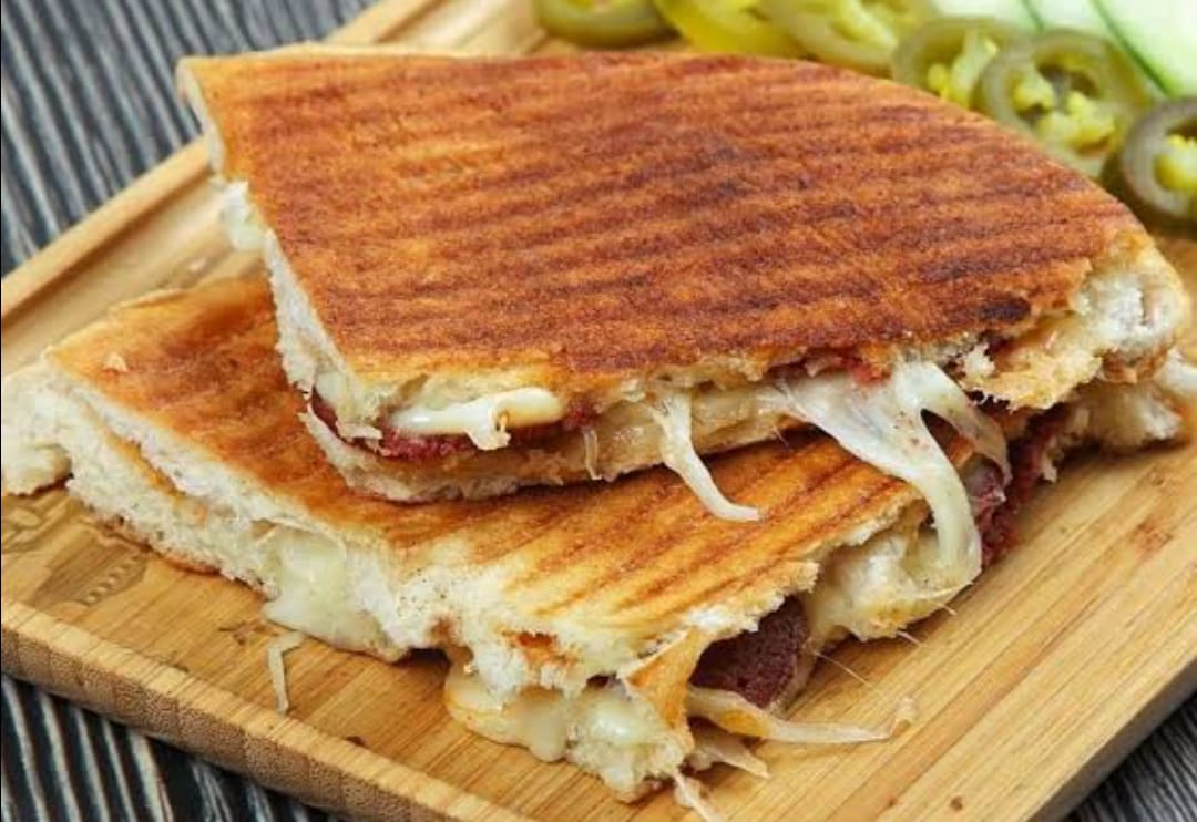 Karışık Tost